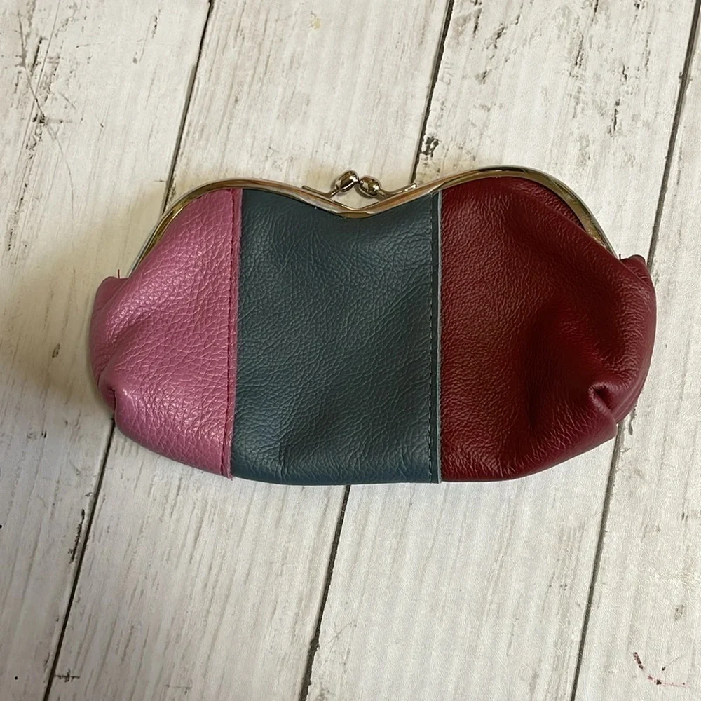 Like New Elophina Tricolor Leather Kiss Lock Make Up Pouch